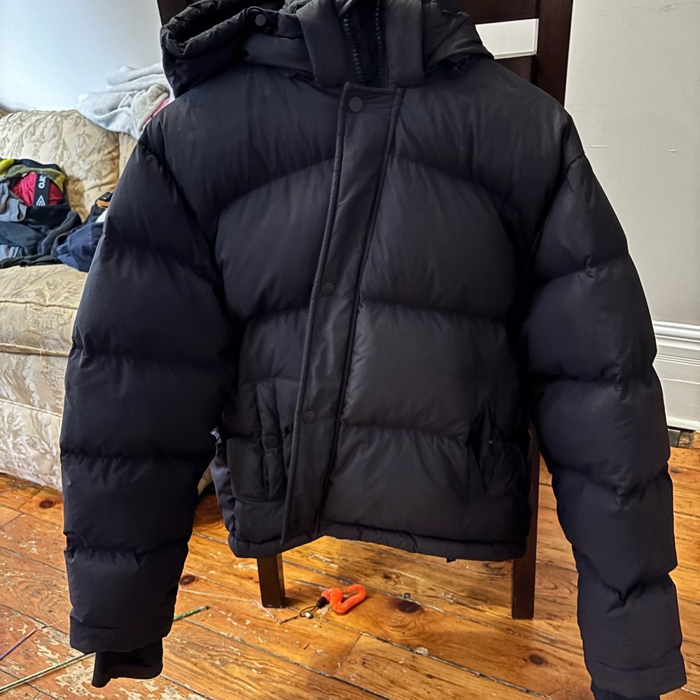 TNA Black Super Puff